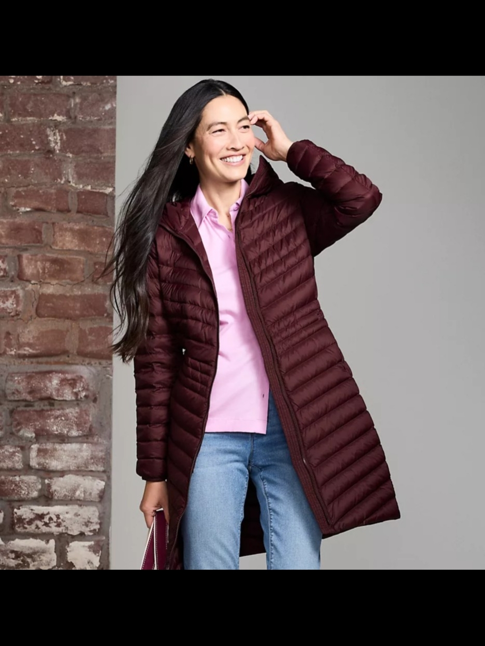 Mountain Hardwear Long Down Quilted Hooded Puffer Coat in Burgundy